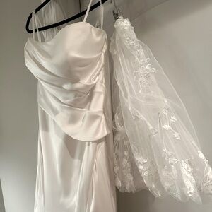 Maggie Sottero Detachable Lace Wedding Sleeves with Flower Detail